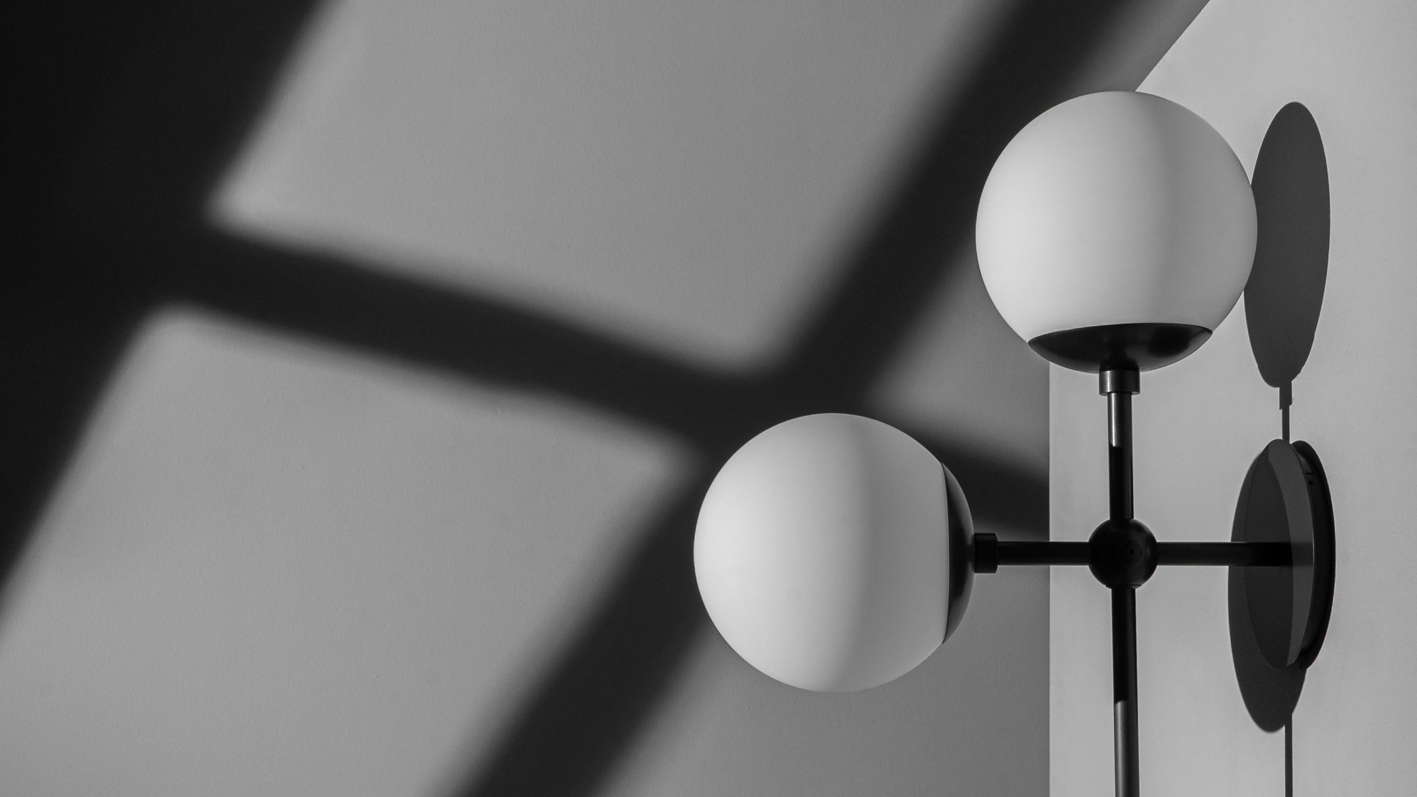 Schwung Armstrong Triple Globe Wall Light 3 Lights